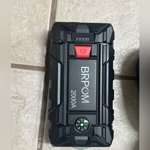 BRPOM 200amp jump starter